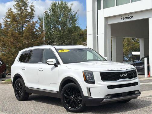 Glacial White Pearl 2022 Kia Telluride SX