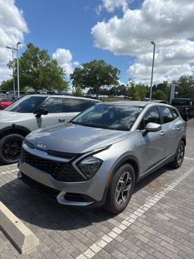 Steel Gray 2023 Kia Sportage LX