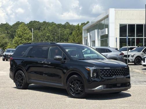 Aurora Black 2025 Kia Carnival Hybrid SX Prestige