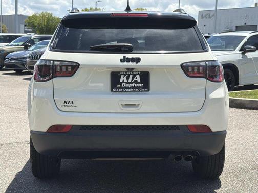 White Clearcoat 2021 Jeep Compass Latitude