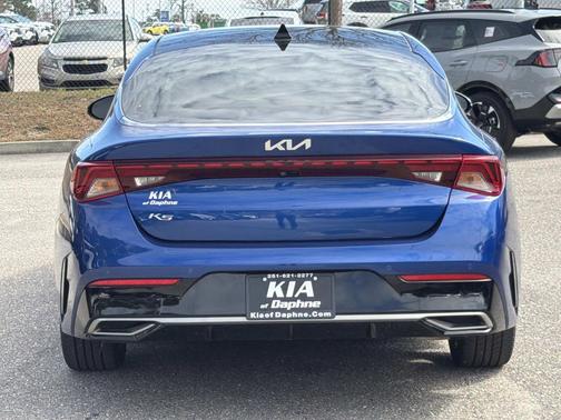 2022 Kia K5 EX