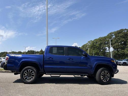 Blue Crush Metallic 2022 Toyota Tacoma TRD Sport