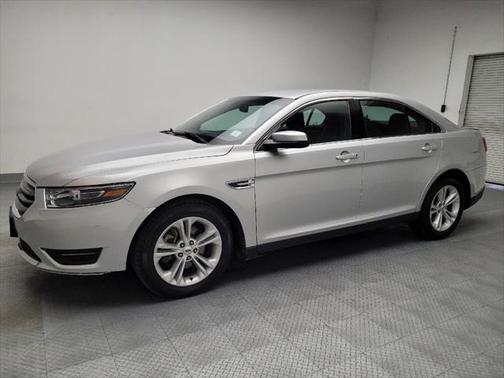 2018 Ford Taurus SEL