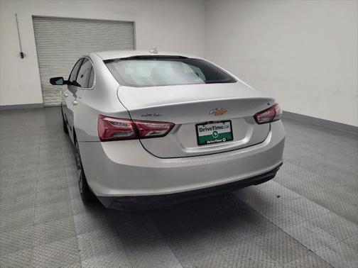 2021 Chevrolet Malibu FWD LT