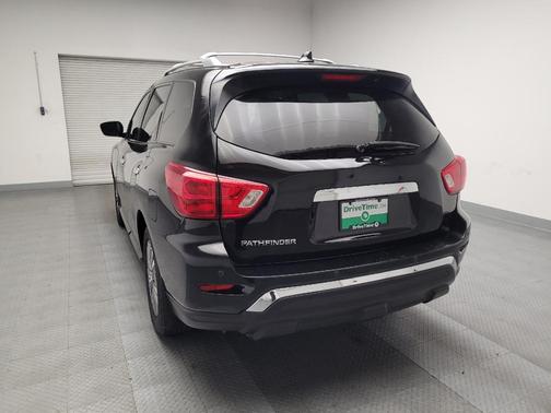 2020 Nissan Pathfinder S 2WD