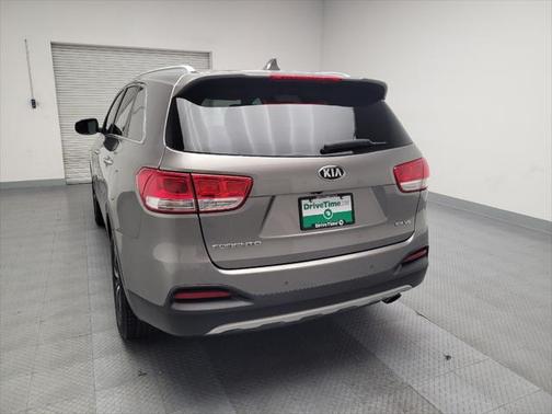 2017 Kia Sorento EX
