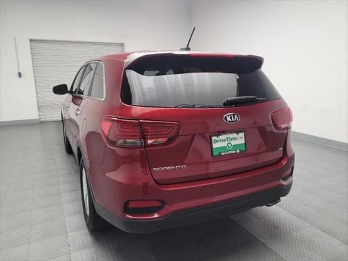 2020 Kia Sorento LX