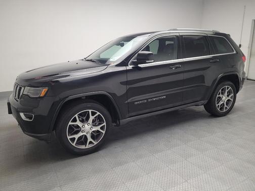 2018 Jeep Grand Cherokee Sterling Edition