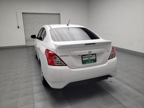 2018 Nissan Versa 1.6 SV