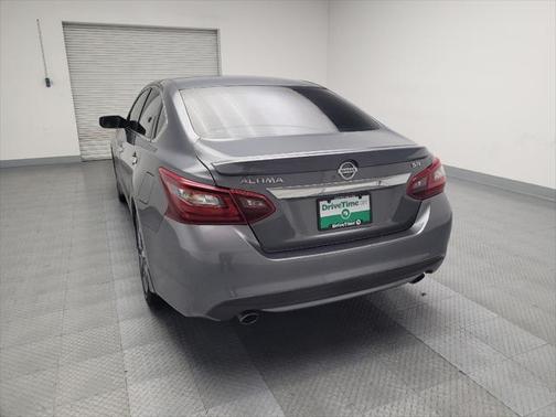 2017 Nissan Altima 2.5 SR