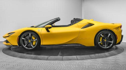2023 Ferrari SF90 Spider