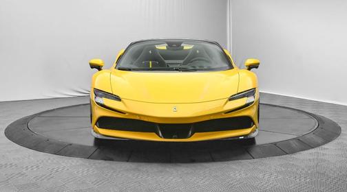2023 Ferrari SF90 Spider