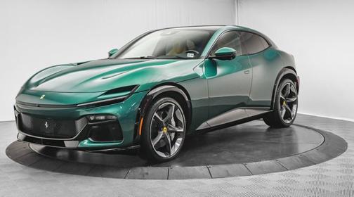 2025 Ferrari Purosangue Verde Pino