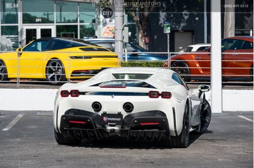 2022 Ferrari SF90 Spider 