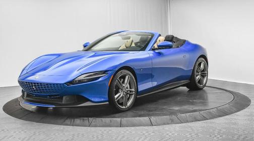2025 Ferrari Roma Spider Spider