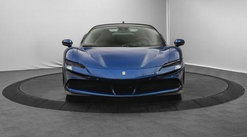 2021 Ferrari SF90 Stradale 