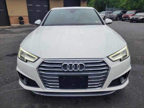 2019 Audi A4 quattro Premium Plus 45 TFSI AWD 4dr Sedan