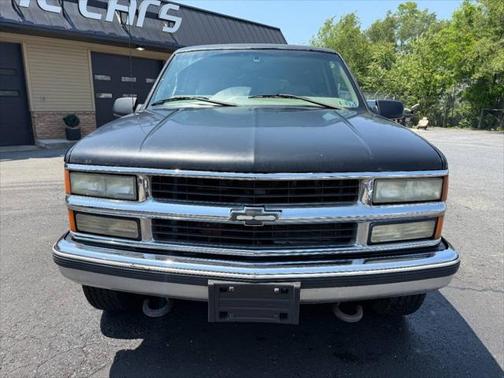 1999 Chevrolet Suburban K2500