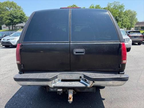 1999 Chevrolet Suburban K2500