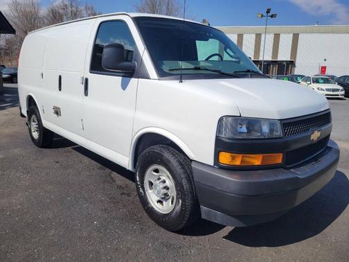 2019 Chevrolet Express 2500 Work Van