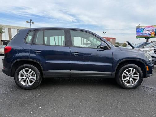 2012 Volkswagen Tiguan SE