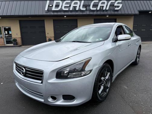 Silver 2012 Nissan Maxima S