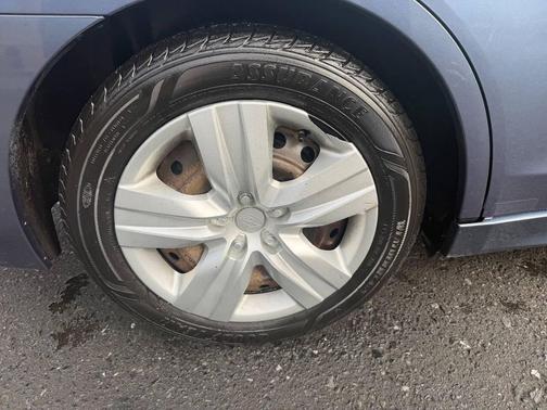 2016 Subaru Legacy Base