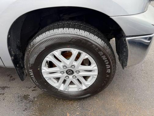 2010 Toyota Tundra Grade