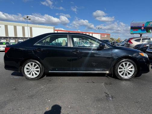 2014 Toyota Camry XLE