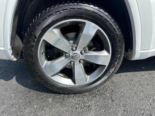 2016 Jeep Grand Cherokee Overland