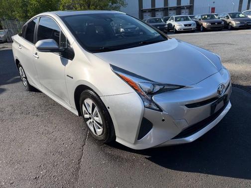 Silver 2016 Toyota Prius Four