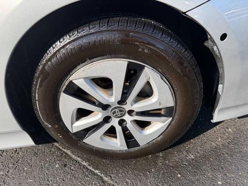 Silver 2016 Toyota Prius Four