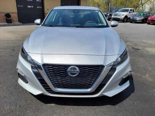 2022 Nissan Altima 2.5 S 4dr Sedan