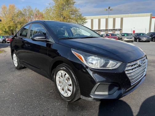 2019 Hyundai Accent SE 4dr Sedan 6A