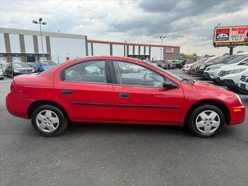 2004 Dodge Neon SE 4dr Sedan