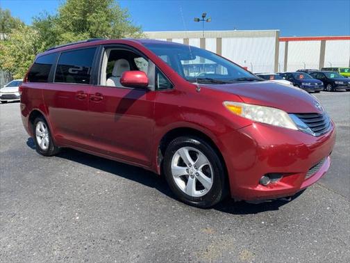 2012 Toyota Sienna LE