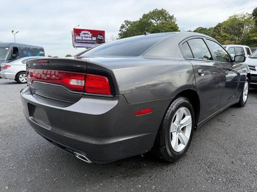 2014 Dodge Charger SE