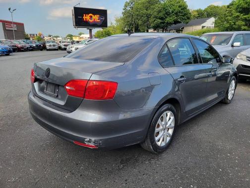 2011 Volkswagen Jetta SE