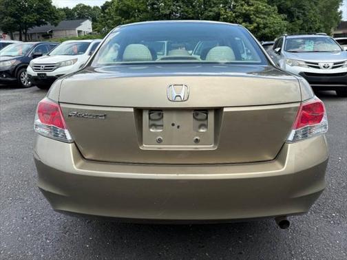 2010 Honda Accord LX 4dr Sedan 5A