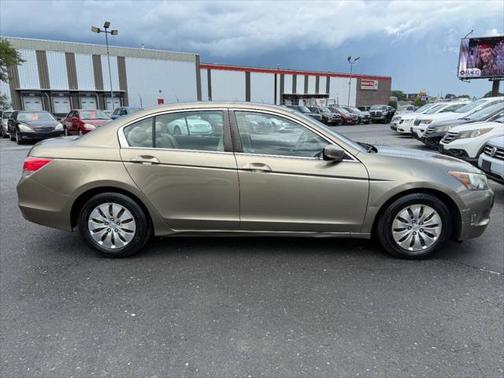 2010 Honda Accord LX 4dr Sedan 5A