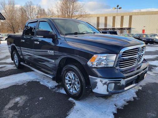 2013 RAM 1500 SLT
