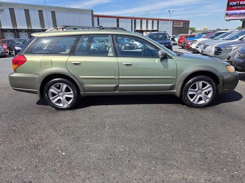 Green 2007 Subaru Outback 3.0 R L.L.Bean Edition AWD 4dr Wagon