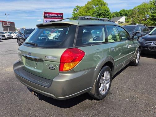 Green 2007 Subaru Outback 3.0 R L.L.Bean Edition AWD 4dr Wagon