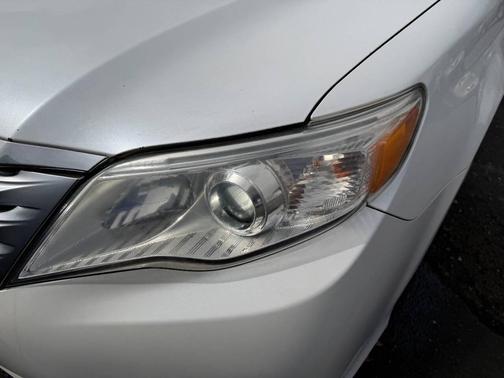 2012 Toyota Avalon Base