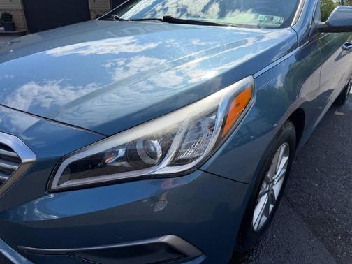 Blue 2017 Hyundai SONATA SE