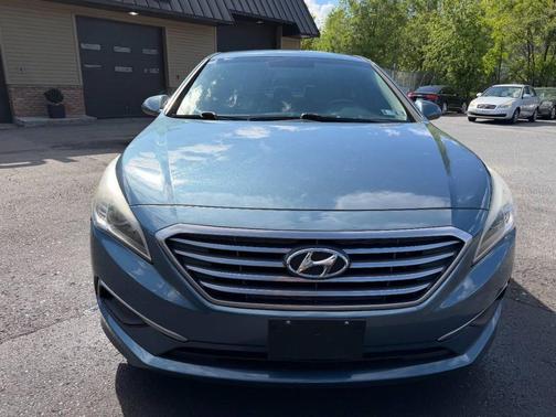 Blue 2017 Hyundai SONATA SE