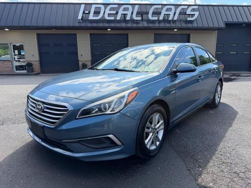 Blue 2017 Hyundai SONATA SE