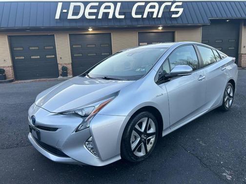 2017 Toyota Prius Four
