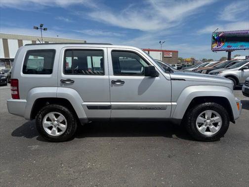2012 Jeep Liberty Sport