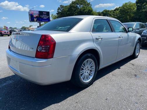 2009 Chrysler 300 LX